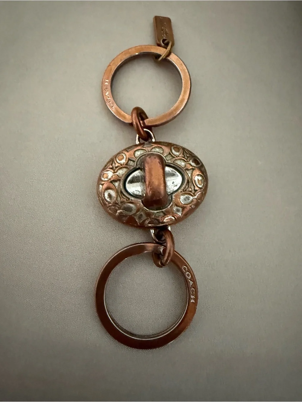 Coach Vintage Y2K Copper-Tone Oval Valet Keyring! So Cool!